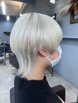 オゼル(OZEL) ナチュラルだけど印象的な、都会的メンズヘア