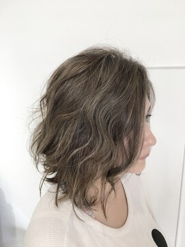 リードヘアーバイバンプ(Lead Hair by vamp) 【Lead Hair】ハイライトミディアムボブ