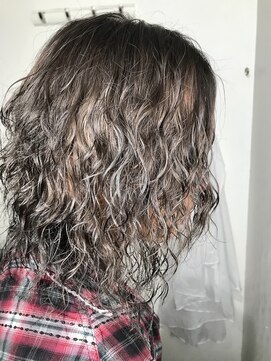 ヘアーグランデシーク(Hair Grande Seeek) メンズスパイラルパーマ