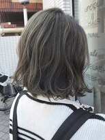 ウノプリール 茶屋町店(unopulir)&nbsp;【unopulir永尾】暗髪の外国人風グレージュ☆外ハネウェーブ