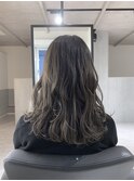 ナチュラルグレージュ