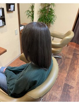 ヘアーアンドメイク サワ 天神店(Sawa) シルバーグレー