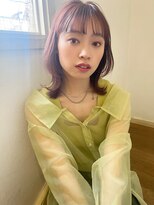 【山田】ラベンダーピンクくびれウルフミディ