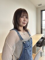 ディオン(Dion)&nbsp;レイヤーカット_ベージュカラー