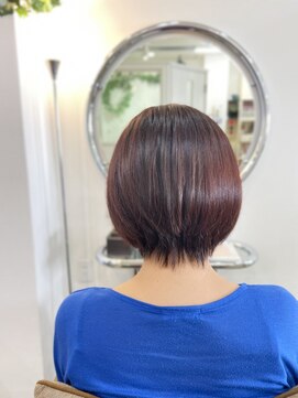 ビィーワンイースト(Be 1 EAST) ショートボブ