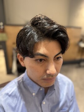 フェース(FAITH) センターパート風ショート