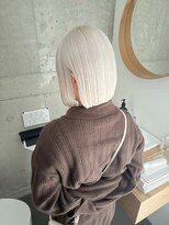 モニカ(MONIQA)&nbsp;ホワイト