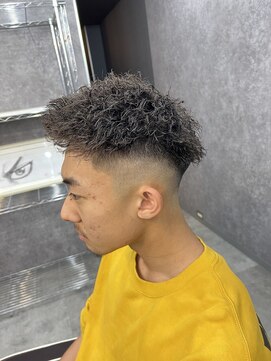 ライズトーキョー 土浦店(RISE TOKYO) 存在感抜群ショートパーマ！【フェードツイストパーマ】