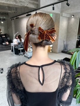 ネアー 新潟(NEER) アプリコットオレンジ/くびれヘア/ウェーブショート［新潟］