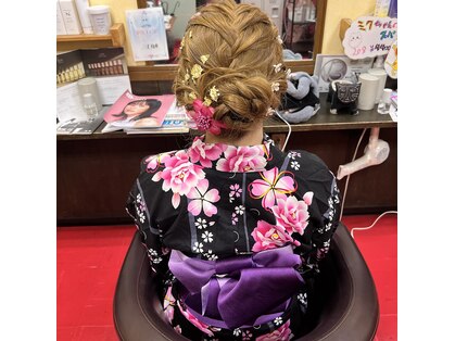 ガラ(GALA)の写真