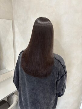 キング 梅田店(K!ng) ハイライトカラーミルクティーベージュレイヤーカット