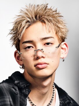 ブロンドスパイキー