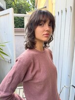 アデ オモテサンドウ(ade omotesando) 重さを残しながら作る海外トレンドミディアムレイヤー