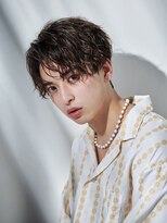 ラヴィット 横浜店(LUVIT)&nbsp;センターパート ツイストスパイラル メンズパーマ 横浜