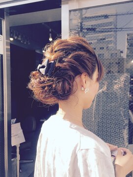 ソラ(sora) 大人かわいいルーズアップ