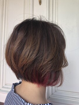 イーエル グランデ(e.ll grande) 【e.llgrande】前下がりグラデーションボブ