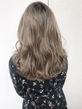 オーティティ(O-TETE) O-tete ミルクティーアッシュブリーチ透明感