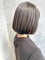 ジーナ 博多(Zina)&nbsp;小顔オリーブカラーボブルフハイライトカラークールショート