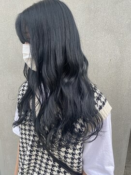 ウム(UMM) 韓国ヘア ネイビーカラー