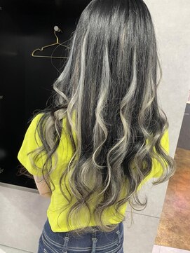 ニーナ ビューティーサロン(NINA Beauty Salon) ギャルにイメチェン#メンテナンスカラー#エクステカラー