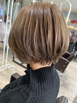 トレ(tre.) 甲子園口/髪質改善/ショート/ハイライト/酸性ストレート