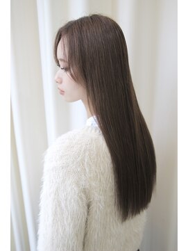 シェス 梅田(shes) カット&美髪縮毛矯正／佐渡慎吾