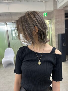 イキ 表参道(iki omotesando) モード/無造作ウェーブ/大人ガーリー[表参道駅]