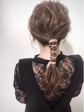 グリッター(GRITTERs) 紐アレンジ