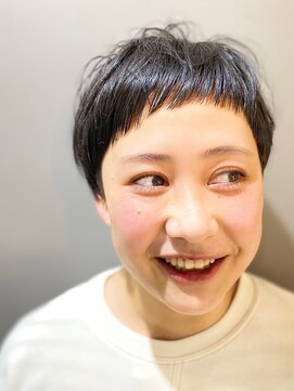 ココル(cocolu) ベリーショートマッシュ