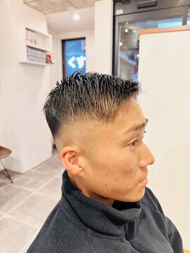 ダブルエイチ 旗の台店(WH) スキンフェード