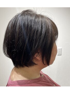 ノア(NOA) ショートボブ