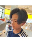 刈り上げセンターパート/刈り上げショート/フェザーショート