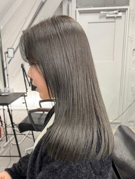 ロイス 渋谷(ROIS) ボブルフ/ネビージュ/小顔/ワンレン/スモーキーアッシュ[渋谷駅]