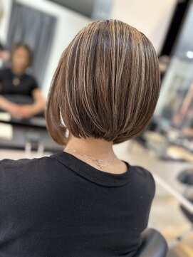 シャルム(Charm) 襟足スッキリ前下がりボブ