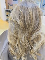 ルカ(LUKA)&nbsp;大人カッコいいグラデーションロング【Hair Salon LUKA】