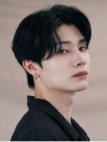 フィフス 天神大名(fifth) 天神大名フェザーショートメンズカット色気センターパート30代