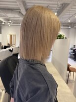 マルフェ 天王寺(marfe)&nbsp;ミルクティーベージュハイトーンケアブリーチ透明感カラーボブ