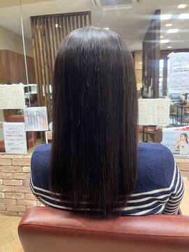 しっとり艶感ロングヘア