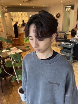 ルッツ(Lutz. hair design) 12/30ゆるふわセンターパート