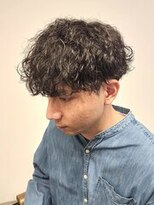 ニアウ 伊勢崎連取店(Niau)&nbsp;刈り上げショートマッシュ波巻きパーマツイストスパイラル