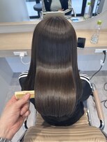 カルム 天神大名(calme) 【calme】髪質改善 髪質改善トリートメント オリーブベージュ