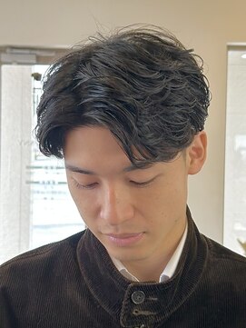 ディッセンバー 伊勢崎(December) メンズ/センターパート/似合わせカット／ニュアンスパーマ