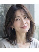 レガリタ(Regarita) #40代50代#ミディアムレイヤー#アッシュベージュ
