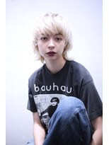 ココ 本八幡(KOKO)&nbsp;黒髪クラゲヘアーオリーブグレー小顔ココアベージュショート