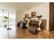 リラックスできる上質な空間でのシャンプータイム