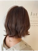 ウェーブ巻ショートボブ{ハイライト/ケアブリーチ/インナカラー]