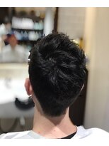 エヌドットバーバー ギンザ(N.BARBER GINZA) 無造作ソフトモヒカンスタイル