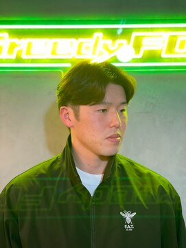 グリーディーフォックス 代々木(Greedy FOX) 束感/コンマヘア/アップバング/ツーブロックマッシュ/フェード