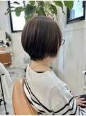 脱白髪染めショートボブ×白髪ぼかしハイライト×髪質改善カラー