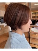 ショートボブ
